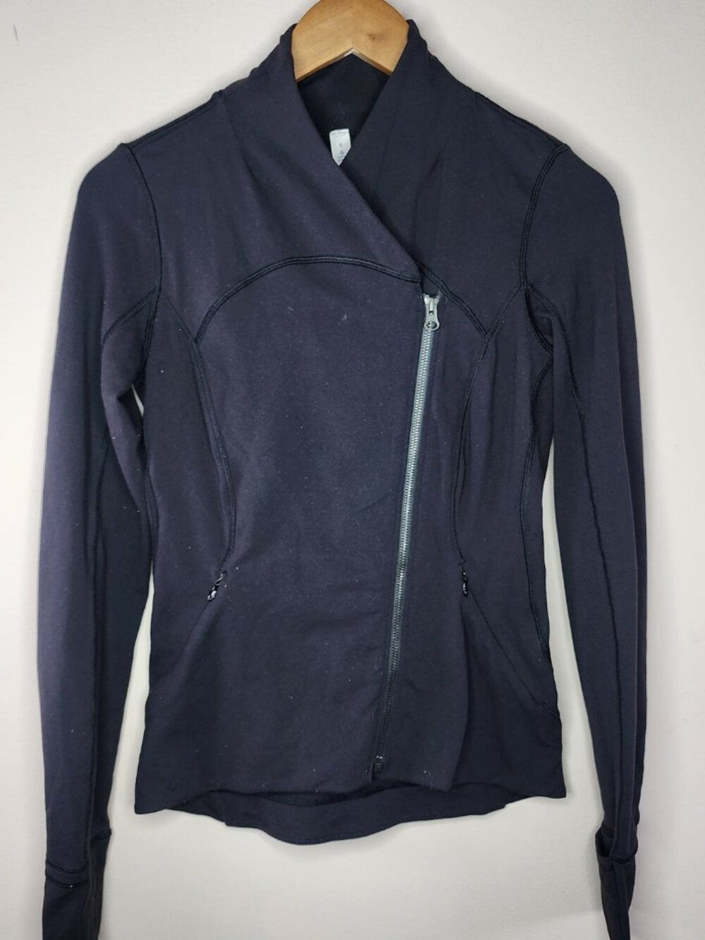 Lululemon Define Jacket — Navy, Size 6 | Asymmetric Zip Athleisure